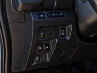 2023 Nissan Frontier SV | 4x4 | 3.8L | Crew Cab | MIDNIGHT EDITION