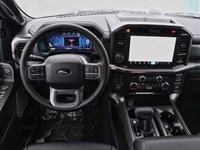 2025 Ford F-150 LARIAT | 4X4 | 3.5L | 501A | BLK PKG | TOW/HAUL