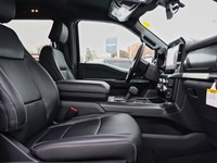 2025 Ford F-150 LARIAT | 4X4 | 3.5L | 501A | BLK PKG | TOW/HAUL