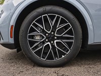 2025 Ford Mustang Mach-E Premium | AWD | EXT BAT | GLASS ROOF | MB PWR CORD