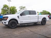 2026 Ford F-150 XLT | 4X4| HYBRID | 302A | 157 | BLK PKG | MB OFF