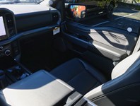 2026 Ford F-150 XLT | 4X4 | 2.7L | 303A | BLK PK PLS | ROOF | BD U