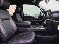 2026 Ford F-150 LARIAT | 4X4 | 3.5L | 501A | BLK PKG