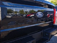 2027 Ford Super Duty F-250 SRW LARIAT 4WD Crew Cab 6.75' Box
