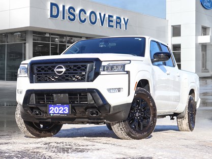 2023 Nissan Frontier SV | 4x4 | 3.8L | Crew Cab | MIDNIGHT EDITION