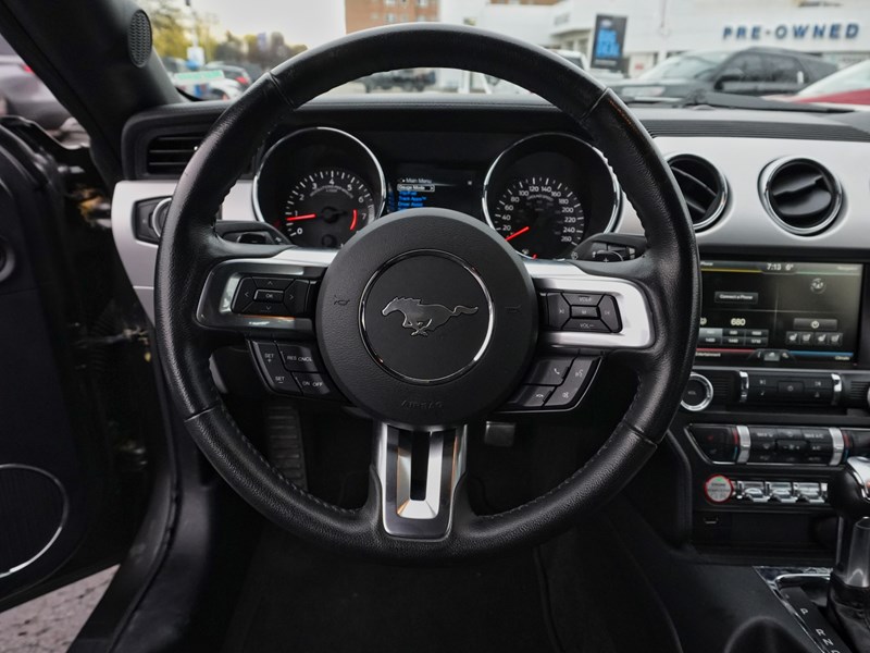 2015 Ford Mustang Conv GT Premium | 5.0L | AUTO | NAV | LOW KMS!!