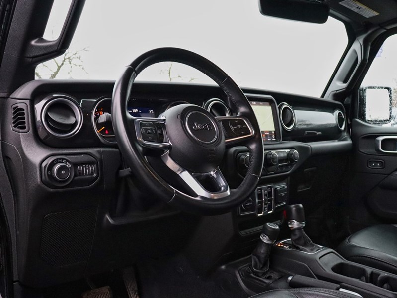 2020 Jeep Wrangler Unlimited Sahara Altitude | 4X4 | 3.6L | AUTO | NAV | LED