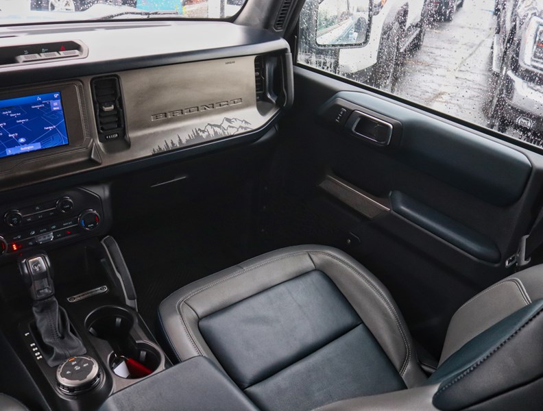 2021 Ford Bronco Outer Banks | 4x4 | 2.3L | LEATHER | PPF