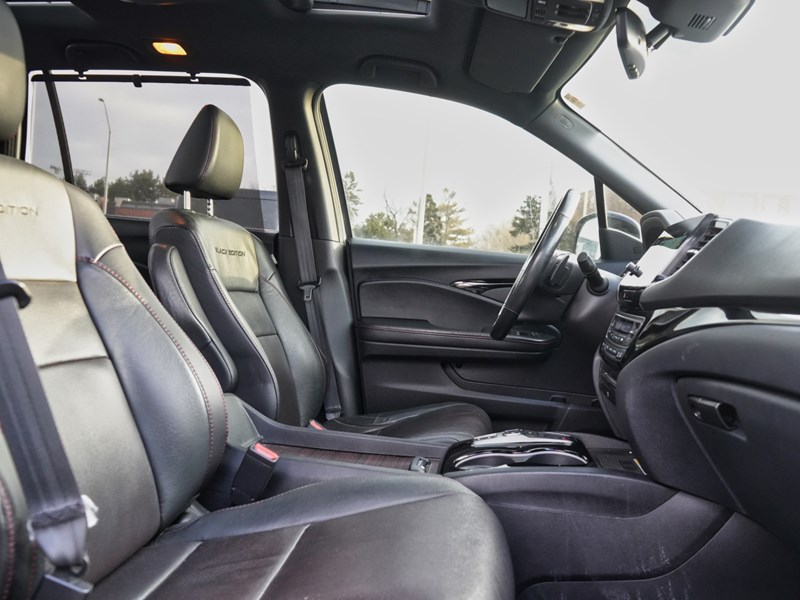 2021 Honda Pilot Black Edition | AWD | ONE OWNER | ACCIDENT FREE