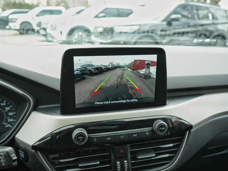 2022 Ford Escape SEL | AWD | 1.5L | ROOF | NAV | HTD STR WHL