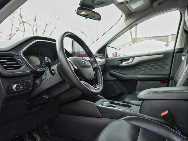 2022 Ford Escape SEL | AWD | 1.5L | ROOF | NAV | HTD STR WHL