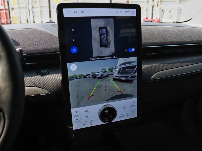 2022 Ford Mustang Mach-E Premium | RWD | EXT BATT | 360 | GLASS ROOF | NAV