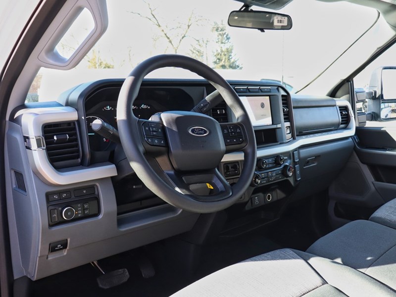 2024 Ford F-250 XLT | 4X4 | 6.7L | PRO PWR OB-2KW | OB SCALE HITCH