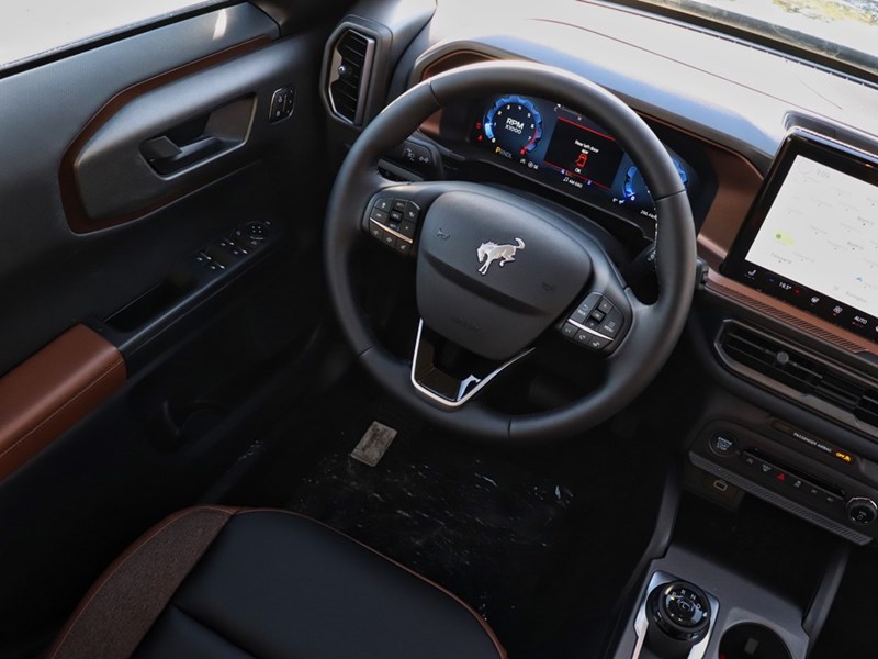 2025 Ford Bronco Sport Outer Banks | 4x4 | 1.5L | TECH PKG | ROOF | RUBB