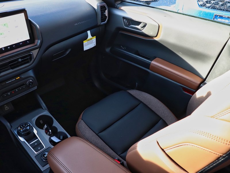 2025 Ford Bronco Sport Outer Banks | 4x4 | 1.5L | TECH PKG | ROOF | RUBB