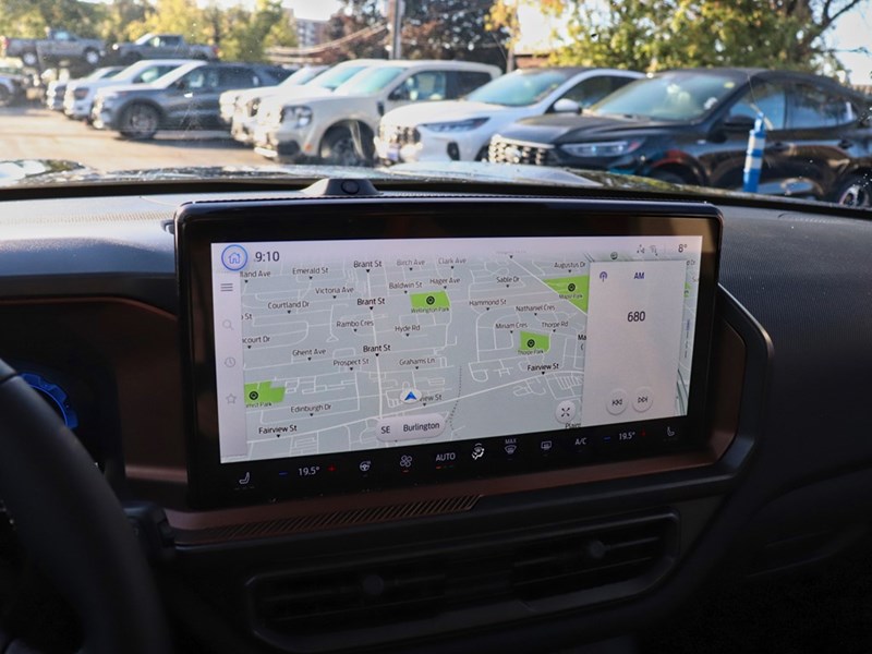 2025 Ford Bronco Sport Outer Banks | 4x4 | 1.5L | TECH PKG | ROOF | RUBB