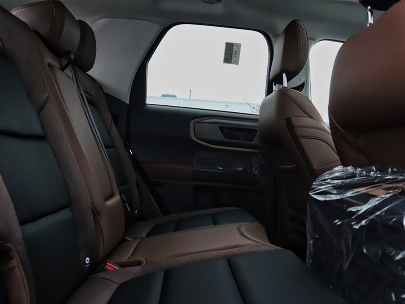 2025 Ford Bronco Sport Outer Banks | 4X4 | 1.5L | TECH PKG | ROOF | CRGO