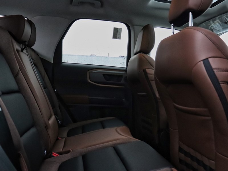 2025 Ford Bronco Sport Outer Banks | 4X4 | 1.5L | TECH PKG | ROOF | BLIS