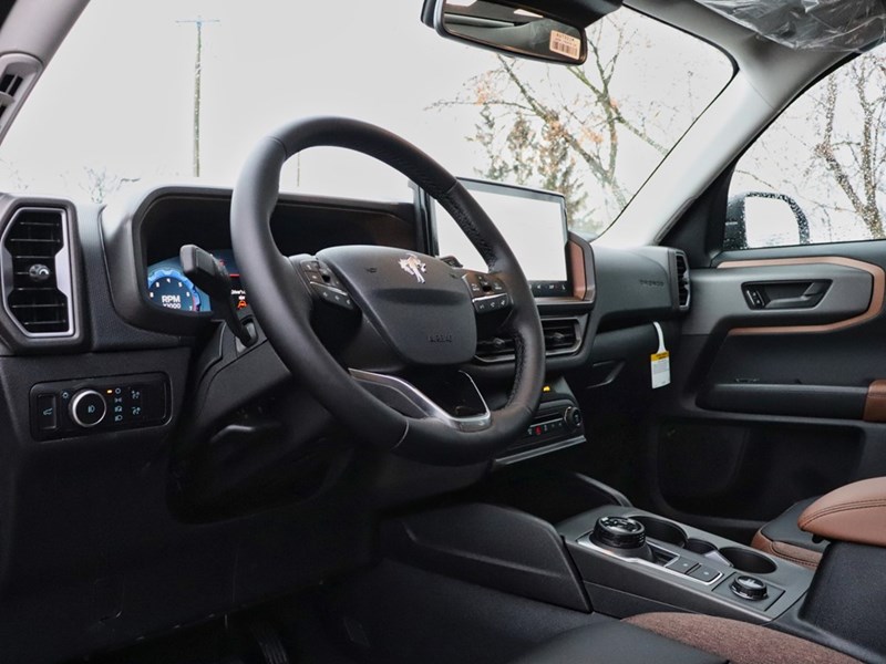 2025 Ford Bronco Sport Outer Banks | 4X4 | 1.5L | TECH PKG | ROOF | BLIS