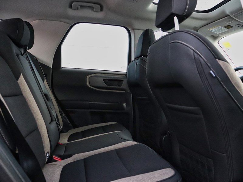 2025 Ford Bronco Sport Big Bend | 4X4 | 1.5L | ROOF | CONV PKG | 17s CRBN