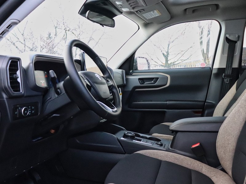 2025 Ford Bronco Sport Big Bend | 4X4 | 1.5L | ROOF | CONV PKG | 17s CRBN