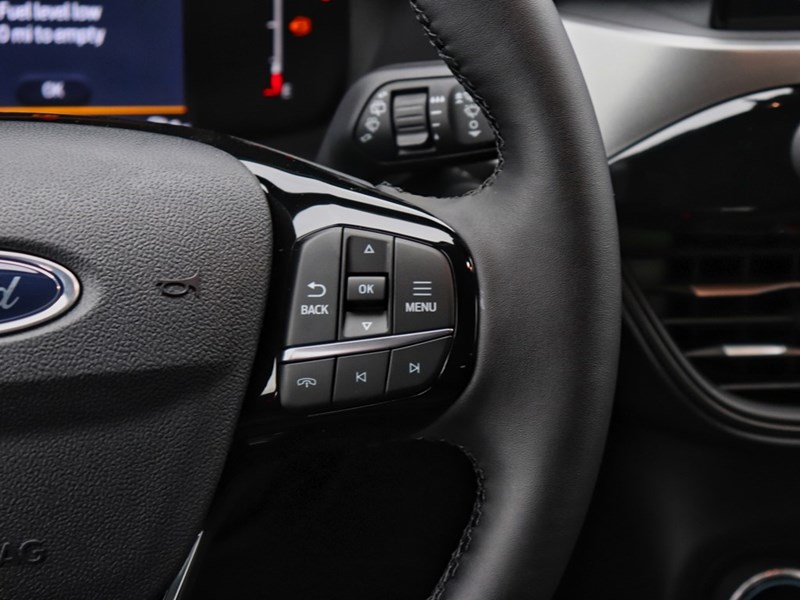 2025 Ford Escape Active | AWD | 1.5L | PWR LIFTGATE | REAR PARK SEN