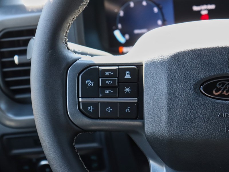 2025 Ford F-150 XLT | 4X4 | 3.5L | 302A | BLK PK | FX4 | BED UTL