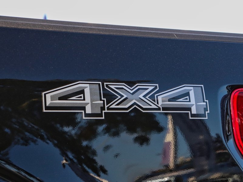 2025 Ford F-150 XLT | 4X4 | HYBRID | 303A | BLK PK PLUS | 20s