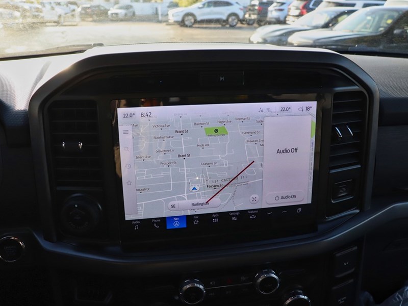 2025 Ford F-150 XLT | 4X4 | HYBRID | 303A | BLK PK PLUS | 20s