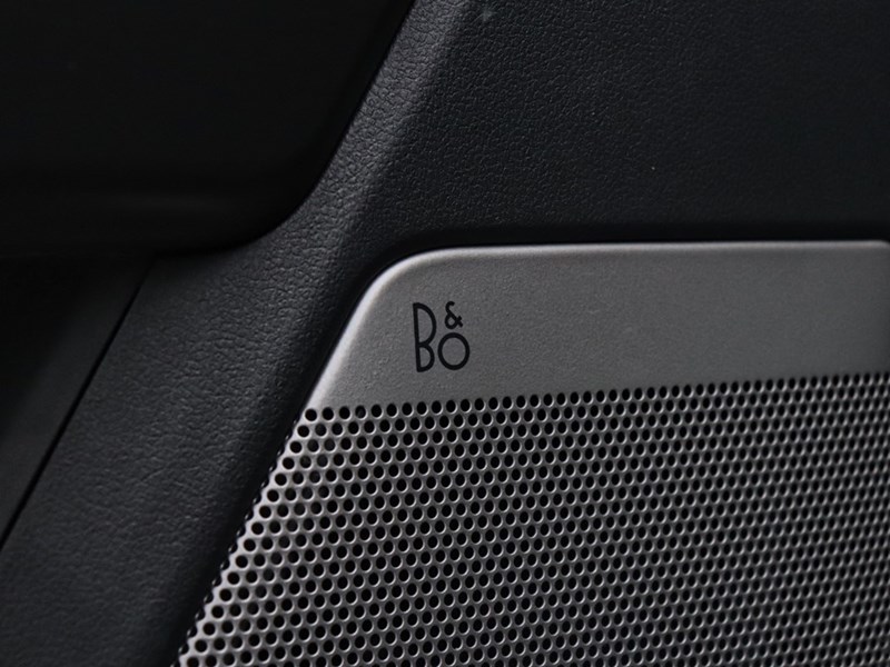 2025 Ford F-150 LARIAT | 4X4 | 3.5L | 501A | BLK PKG | TOW/HAUL