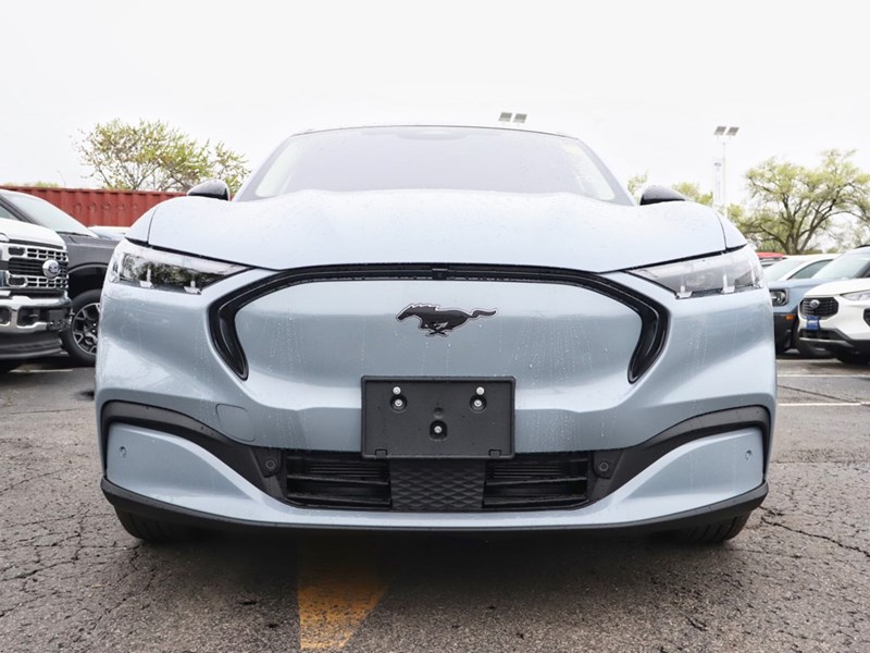 2025 Ford Mustang Mach-E Premium | AWD | EXT BAT | GLASS ROOF | MB PWR CORD