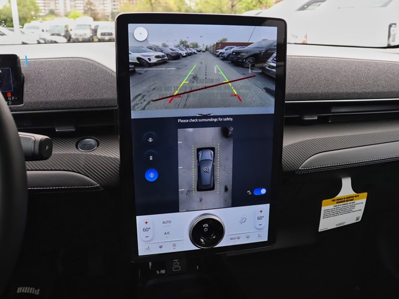 2025 Ford Mustang Mach-E Premium | AWD | EXT BAT | GLASS ROOF | MB PWR CORD