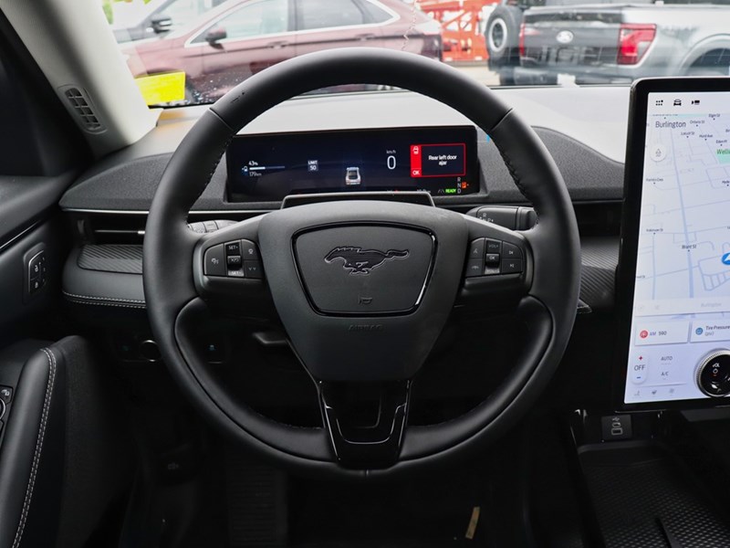 2025 Ford Mustang Mach-E Select | AWD | EXT BAT | COMF PKG | MB PWR CORD