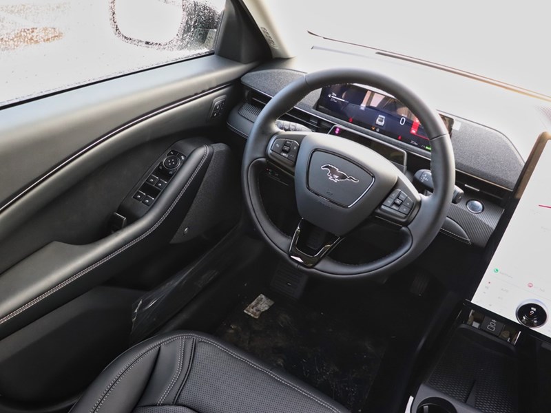 2025 Ford Mustang Mach-E Premium | AWD | EXT BAT | 360 | INT PROT | NACS