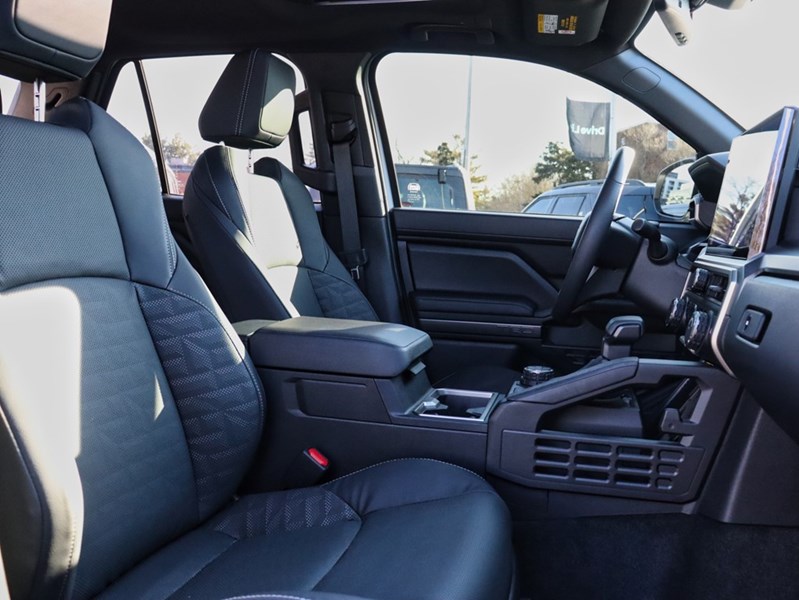 2025 Kia Carnival HEV Hybrid | 4WD | ROOF | LEATHER | JBL | ADPTV CRUISE
