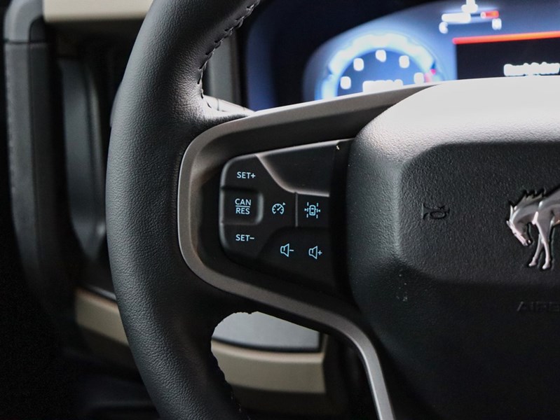 2026 Ford Bronco Big Bend | 4X4 | 2.3L | HARD TOP | BLK PK | 17s