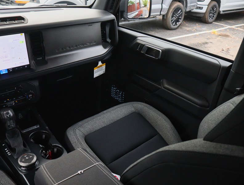 2026 Ford Bronco Big Bend | 4X4 | 2.3L | HARD TOP