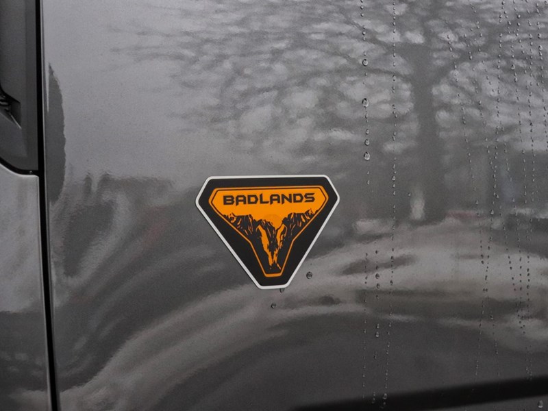 2026 Ford Bronco Sport Badlands | 4X4 | 2.0L | TECH | ROOF | CRGO MGMNT