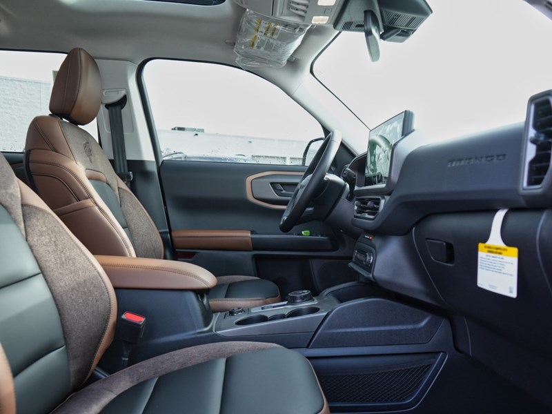 2026 Ford Bronco Sport Outer Banks | 4X4 | 1.5L | TECH PKG | ROOF | CRGO