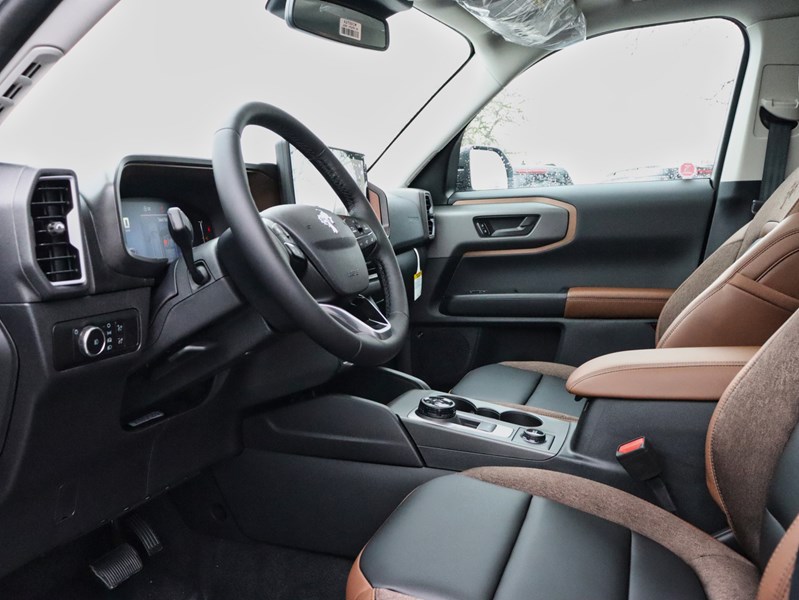 2026 Ford Bronco Sport Outer Banks | 4X4 | 1.5L | ROOF | TECH PKG | CRGO