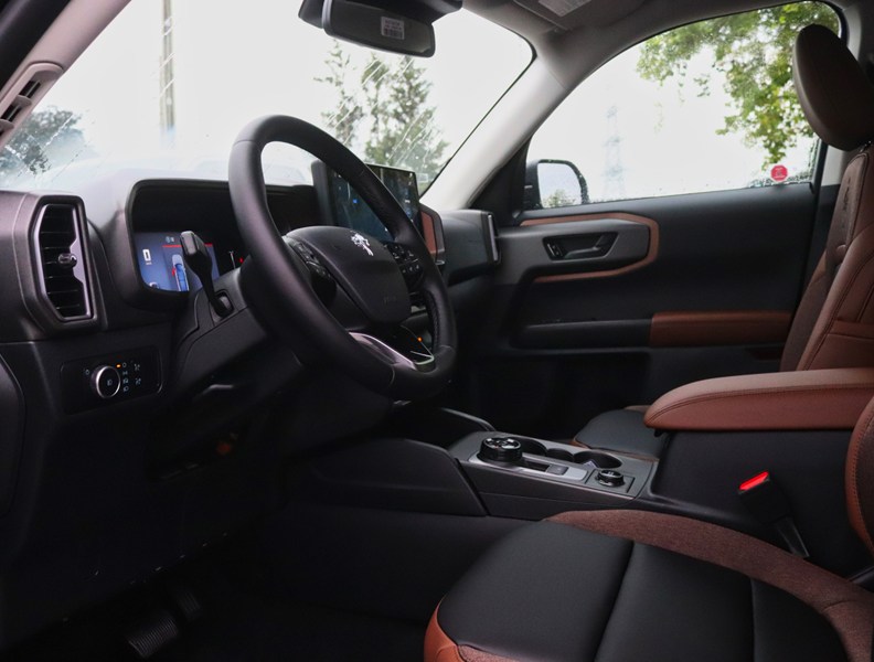 2026 Ford Bronco Sport Outer Banks | 4X4 | 1.5L