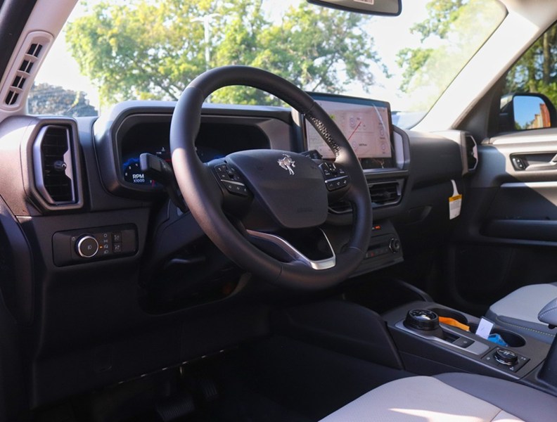 2026 Ford Bronco Sport Badlands | 4X4 | 2.0L | TECH | ROOF | CRGO MGMNT