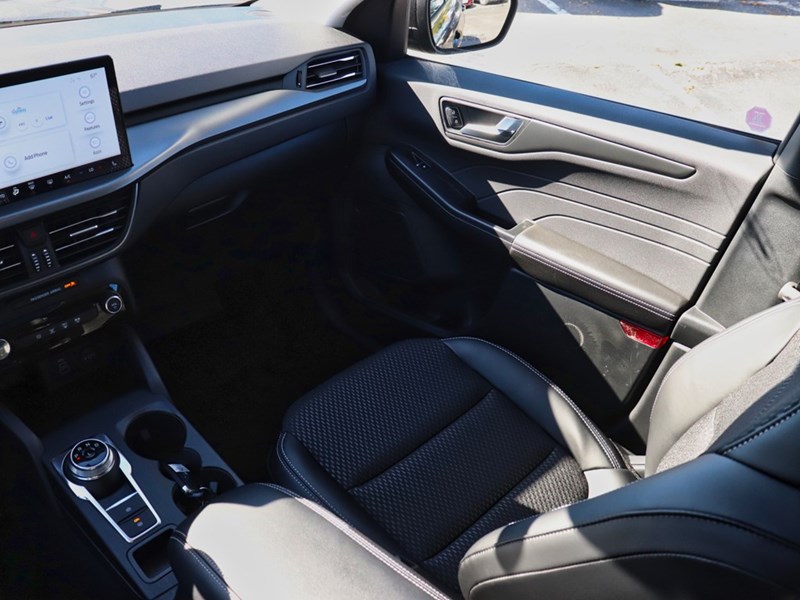 2026 Ford Escape PHEV | HYRBID | ROOF | HTD SEATS | ADPTV CRUISE