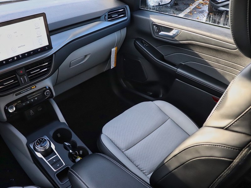 2026 Ford Escape PHEV | HYBRID | ADPTV CRUISE | HTD STR WHL | BLIS