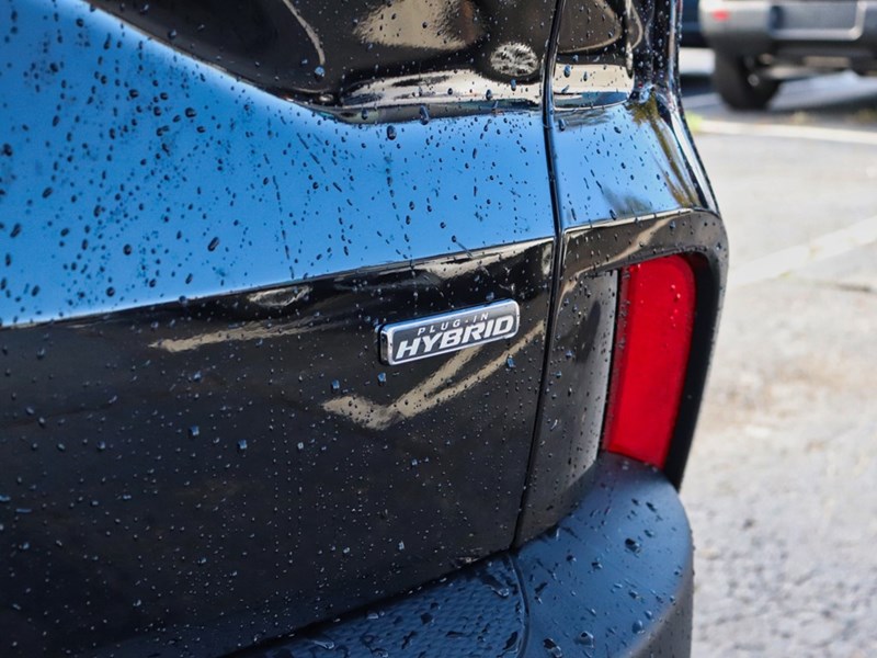 2026 Ford Escape PHEV | HYBRID | ROOF | ADPTV CRUISE | HTD STR WHL