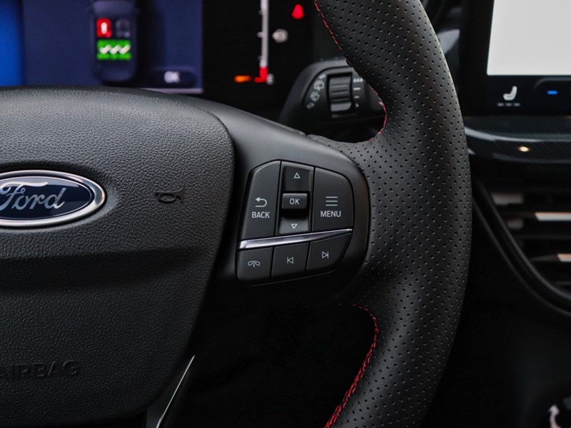 2026 Ford Escape ST-Line Select| AWD | HYBR| ROOF | TECH PK 1 | NAV