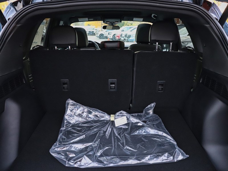 2026 Ford Escape ST-Line Select| AWD | HYBR| ROOF | TECH PK 1 | NAV