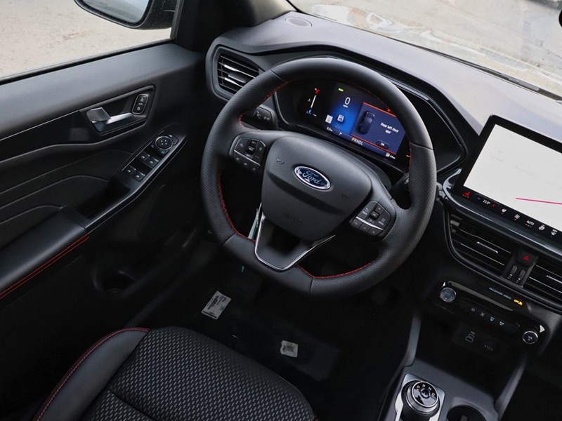 2026 Ford Escape ST-Line | AWD | HYBRID | ROOF | TECH PK 1 | NAV