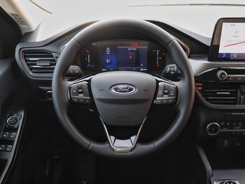 2026 Ford Escape Active| AWD | 1.5L | HTD STR WHL | BLIS | LED