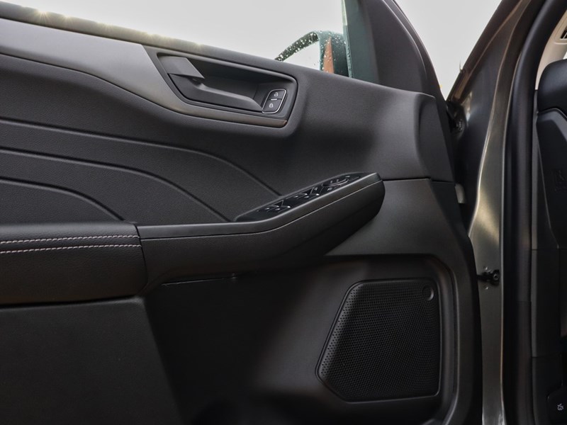 2026 Ford Escape Active| AWD | 1.5L | HTD STR WHL | BLIS | LED